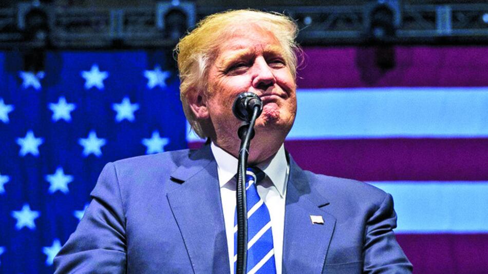 Trump tilda de ‘ridículos’ reportes sobre injerencia rusa