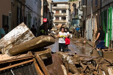 Los reyes de España visitan Mallorca tras las inundaciones
