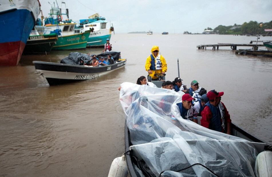 La tormenta tropical Bonnie toca tierra en el Caribe entre Nicaragua y Costa Rica