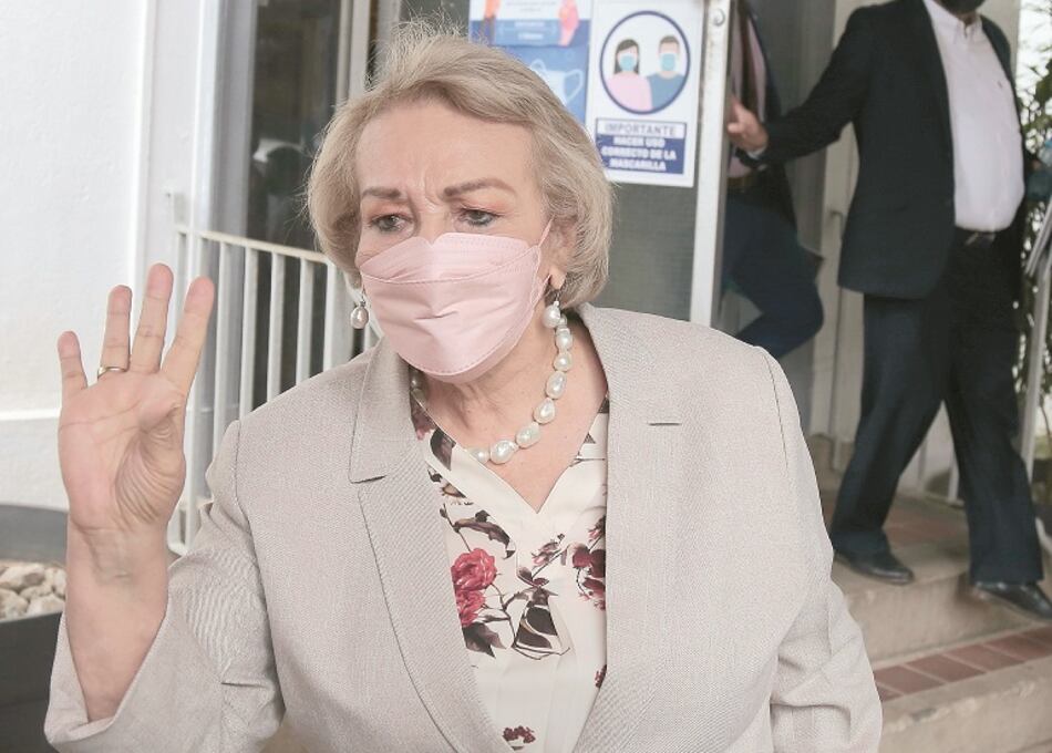 2017 versus 2021: Cae la inversión, aumenta la planilla