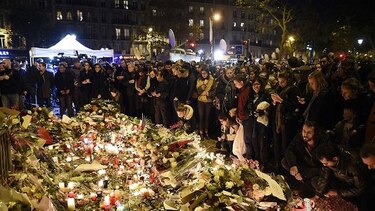 Francia emite orden de busca y captura contra un terrorista prófugo