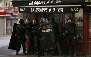 Redada policial en Saint Denis para capturar al cerebro de los atentados de París