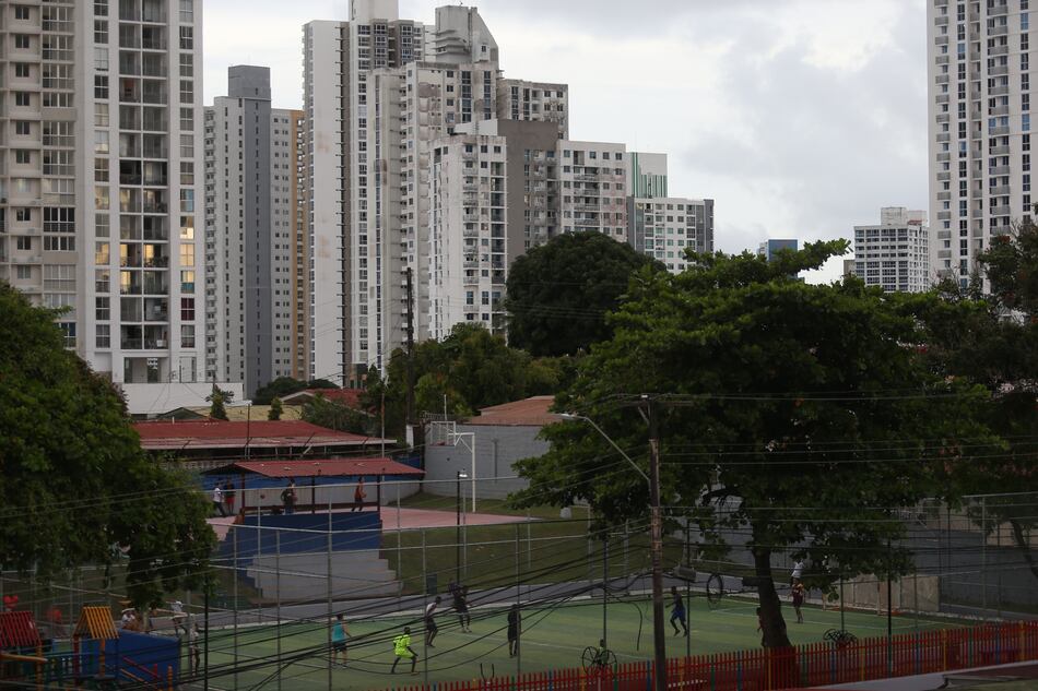 Vuelven a subir las tasas de interés de las hipotecas ¿qué se debe hacer?