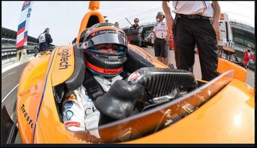 Fernando Alonso renueva un año su contrato con McLaren