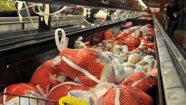 Junta comunal de Calidonia comprará 3 mil jamones para repartir en navidad