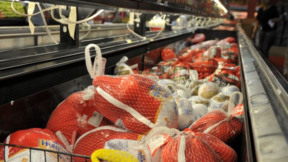 Junta comunal de Calidonia comprará 3 mil jamones para repartir en navidad