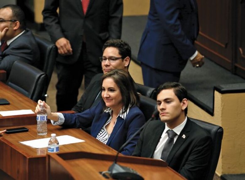 Diputados dan tercer debate a proyecto de ley anticorrupción