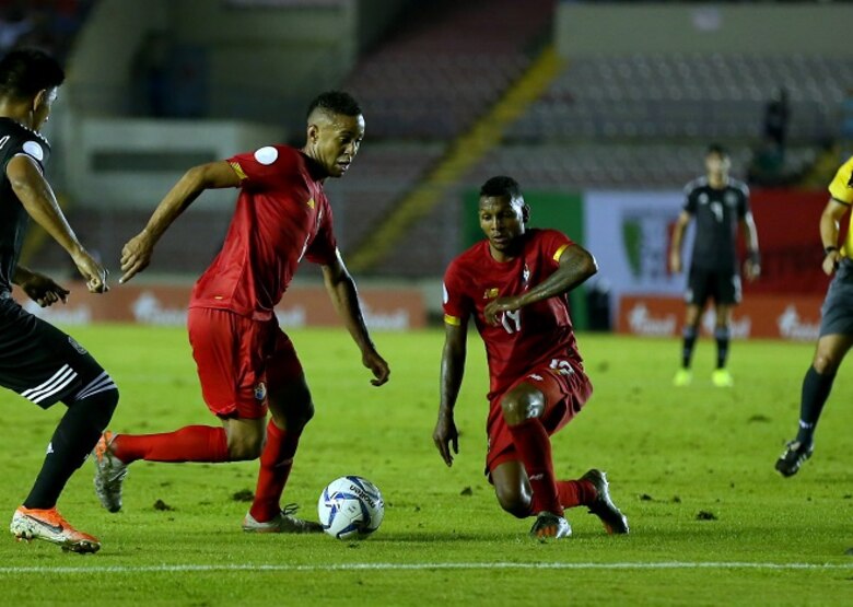 Habemus Tolo Gallego: el técnico argentino aterriza en Panamá y este lunes arranca entrenamientos
