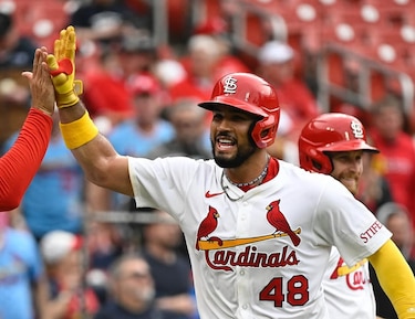 Iván Herrera entra en los libros de los Cardenales de San Luis