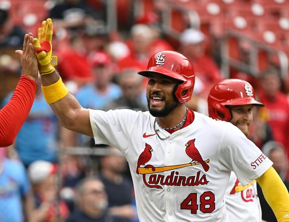 Iván Herrera entra en los libros de los Cardenales de San Luis