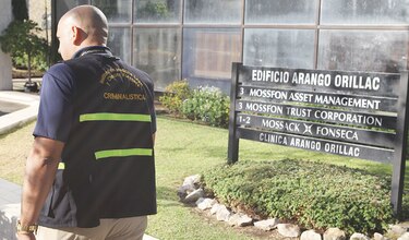 Ministerio Público asegura archivos de Mossack Fonseca