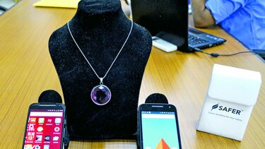 ‘Safer’, el collar que alerta de violaciones