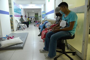 Un migrante hondureño entre 3 muertos y 57 lesionados en un accidente de tráfico en México
