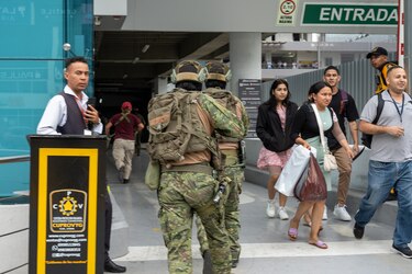 Disponen protección para integrantes del gabinete de seguridad y su familia en Ecuador