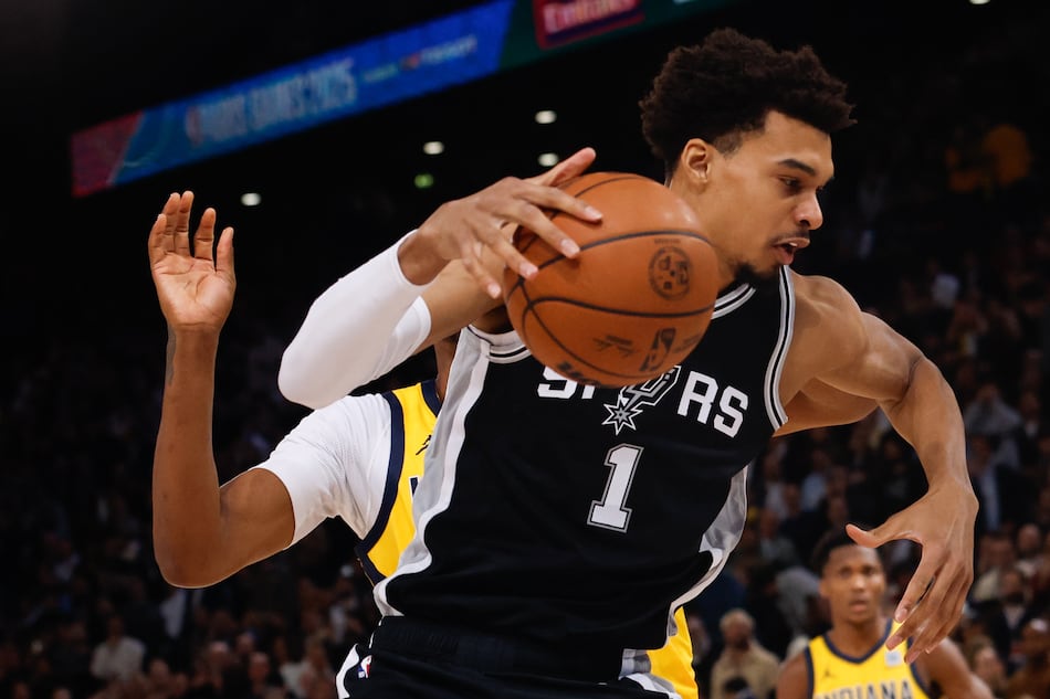 ‘Wemby’ tumba a los Thunder y la final de la NBA Cup será Spurs-Knicks