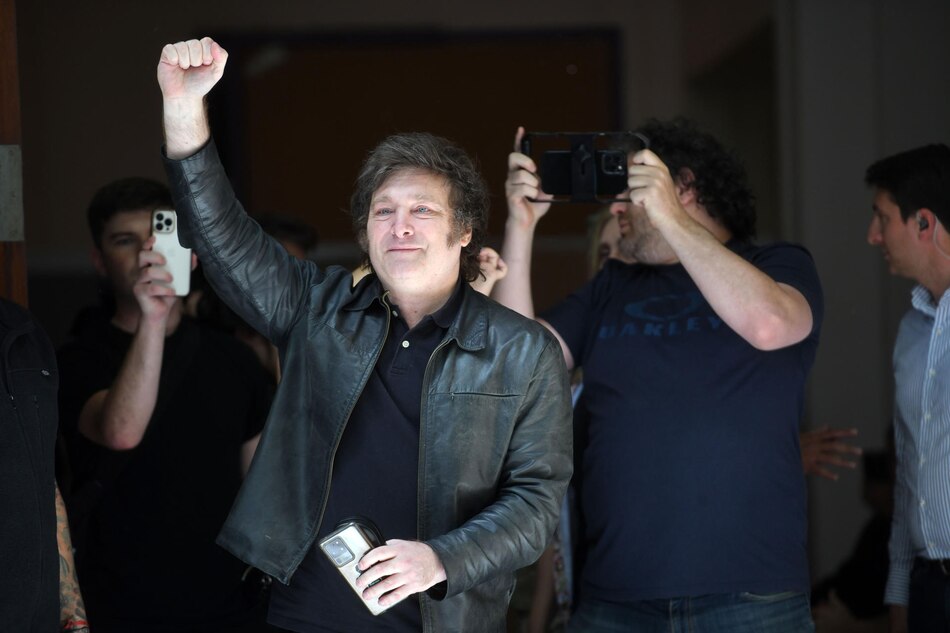 Javier Milei será el próximo presidente de Argentina; Massa reconoce la derrota