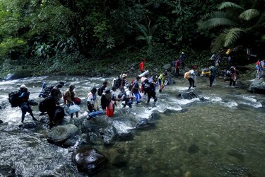 26 buses transportan migrantes de Darién a Chiriquí, todos los días