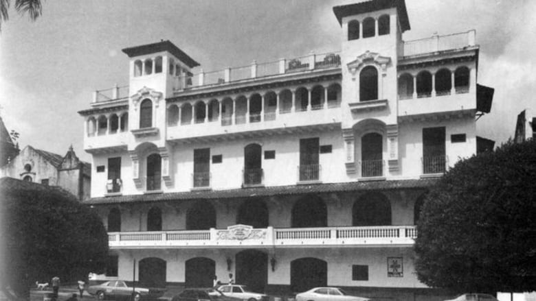 El majestuoso de la plaza Bolívar