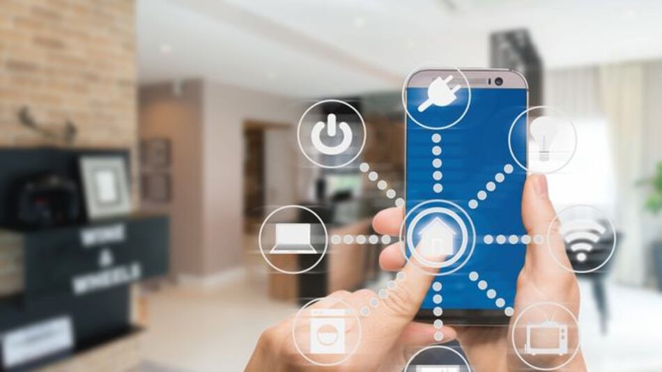 Francia cobrará tasa a gigantes de internet