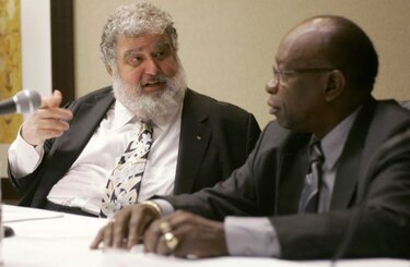 Concacaf demanda a dos exfuncionarios por desfalco