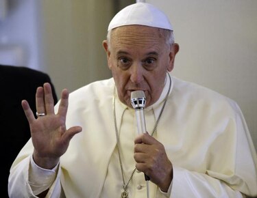 Mueren tres familiares del papa Francisco en accidente en Argentina
