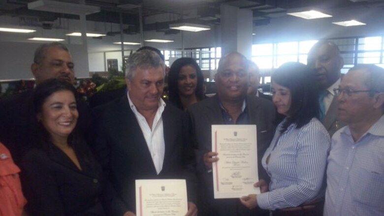 Diputados de CD y alcalde de La Chorrera reciben credenciales