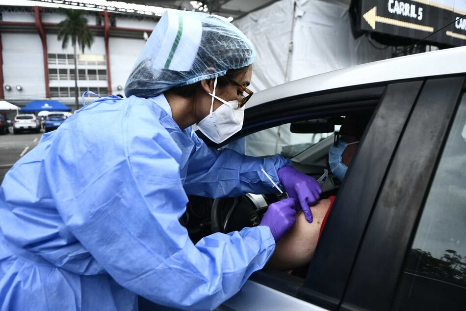 El auto rápido para la vacunación en Colón abrirá el 31 de mayo y el de Bocas del Toro el 4 de junio