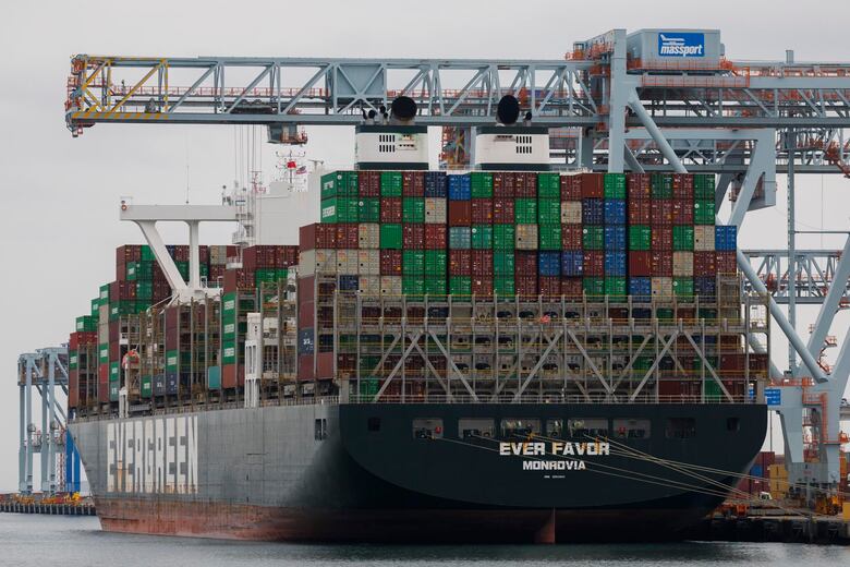 Entran en vigor los aranceles de Estados Unidos a México, Canadá y China