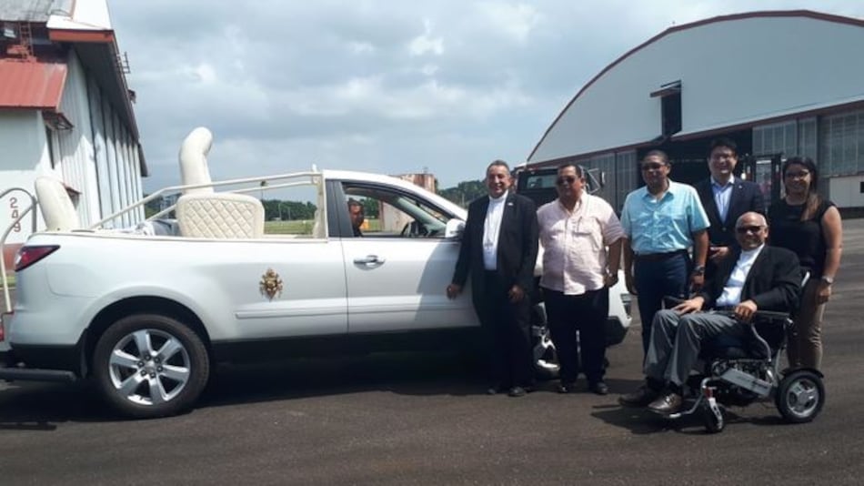 Papamóvil ya llegó a Panamá