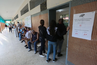 Brian Nichols: A los venezolanos se les debe permitir votar de manera segura