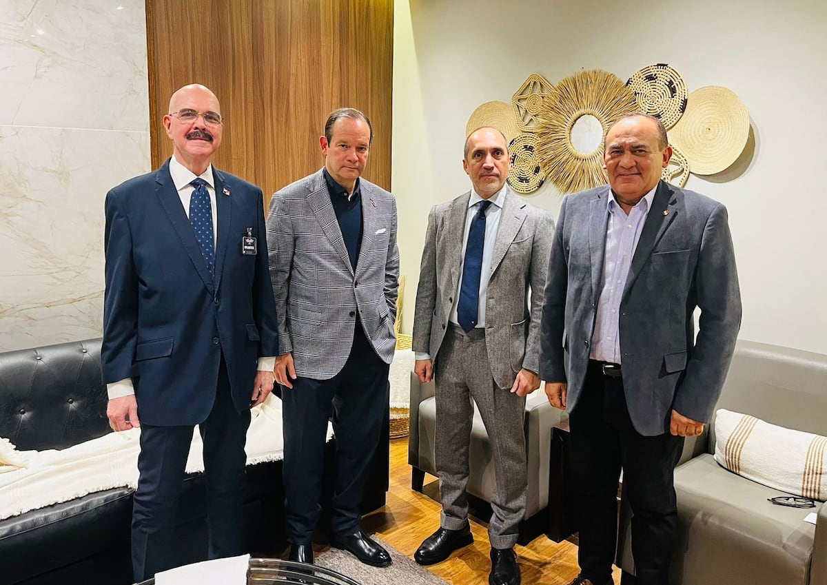 Mulino opta por enviar al canciller Martínez Acha a la cumbre de jefes de Estado del Mercosur
