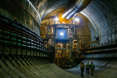 Tuneladora Panamá, que excava la Línea 3 del Metro, está próxima a salir al pozo de Balboa