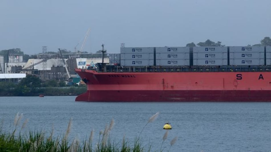 ACP analiza posible restricción de calado en buques