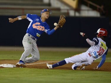 Coclé y Panamá Este están en la punta del Juvenil con 10 victorias