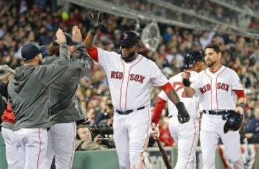 Boston gana el primero en casa