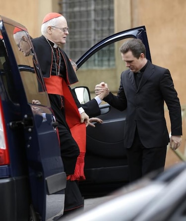 Cardenales debaten perfil papal antes de cónclave