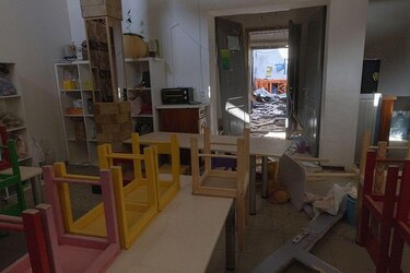 Los ‘héroes de Járkov’ que rescataron a 48 niños de un jardín de infantes que fue atacado por drones rusos en Ucrania