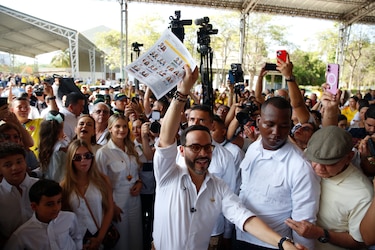 Miedo, dudas y esperanza: así vivieron los colombianos en Panamá la elección presidencial