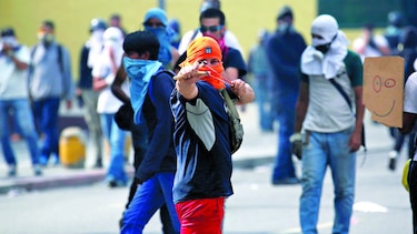 Chavistas prohíben protestas