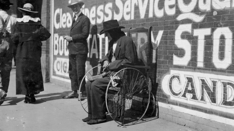 Qué fueron las ‘leyes feas’, las normas con las que Estados Unidos penalizó la ‘fealdad’ y persiguió a los pobres y a los discapacitados