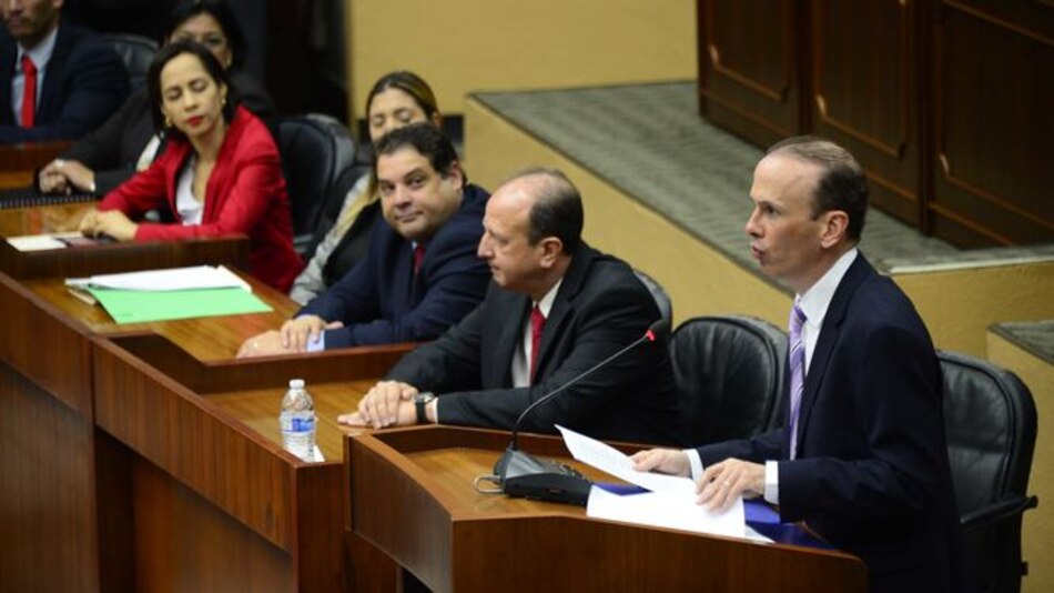 Perduran abusos contra el Estado