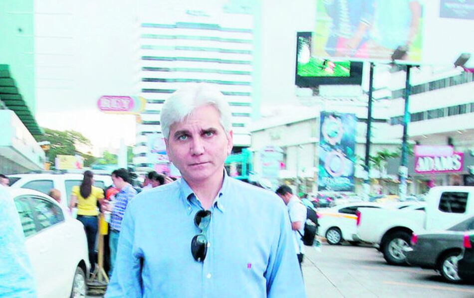 Tamburrelli reitera señalamientos contra Martinelli y Pariente