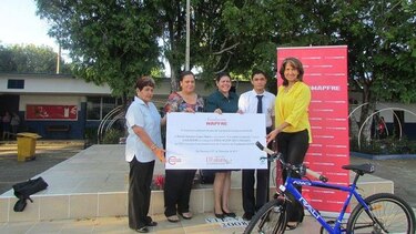 Joven panameño gana concurso internacional de cuento