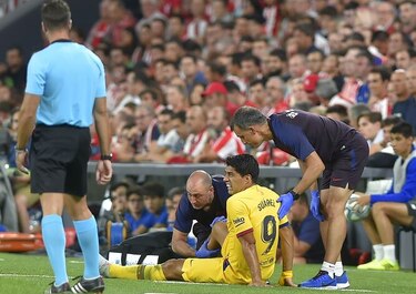 El Barça espera reaccionar ante el Betis en posible regreso de Messi