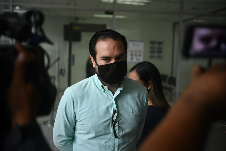 ¿Quiénes se quedaron con las becas de $25 mil? El Ifarhu vuelve a negar esa información