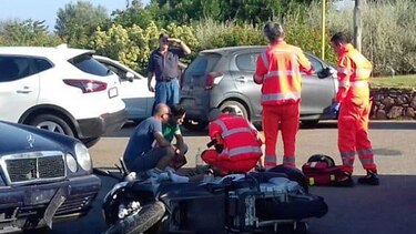 George Clooney está ‘bien’ tras un accidente en motocicleta en Italia