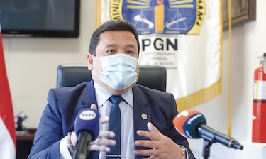 Exigen a Eduardo Ulloa que diga quién lo presionó 