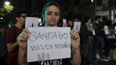 Argentinos conmovidos tras confirmarse muerte del joven Santiago Maldonado