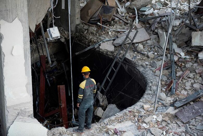 Explosión en hotel de Cuba deja 27 muertos y sigue la búsqueda de sobrevivientes