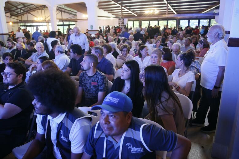 Residentes de San Francisco aprueban su inclusión en el PLOT en medio de tensión y reclamos por falta de acceso